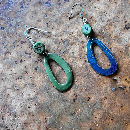 Playful Swing: Green-to-Blue Oval Circle Enamel Earrings