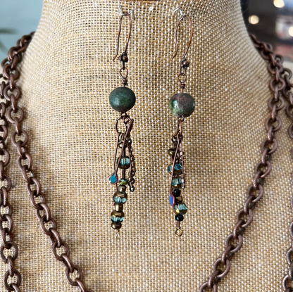 Middle Eastern Fashion Statement: Bronze Necklace with Turquoise and Coral Beads - 16-Inch Length